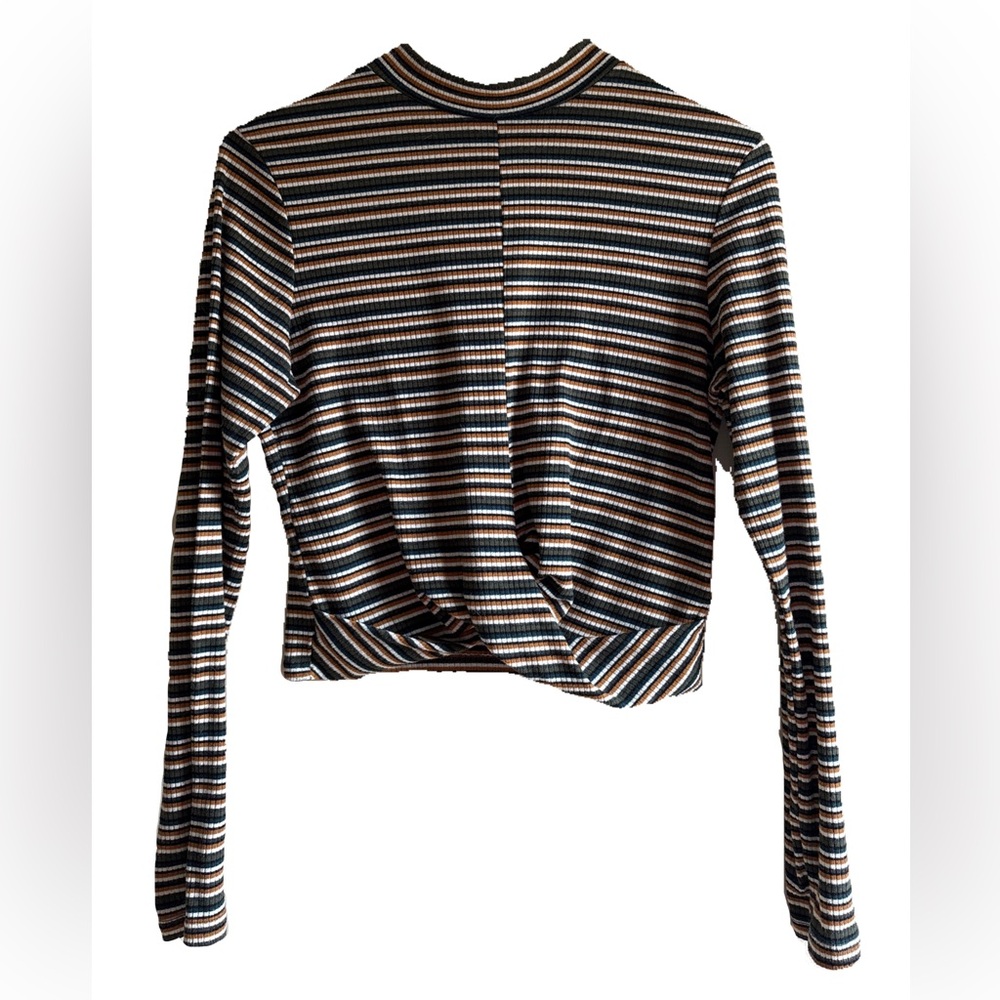 Cropped Turtleneck